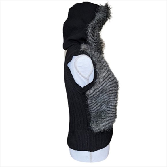 MISS LONDON Faux Fur Vest with Hood NEW - Picture 5 of 8